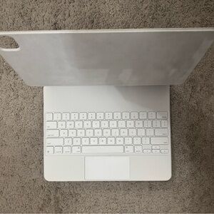 Apple Smart Keyboard Folio 12.9